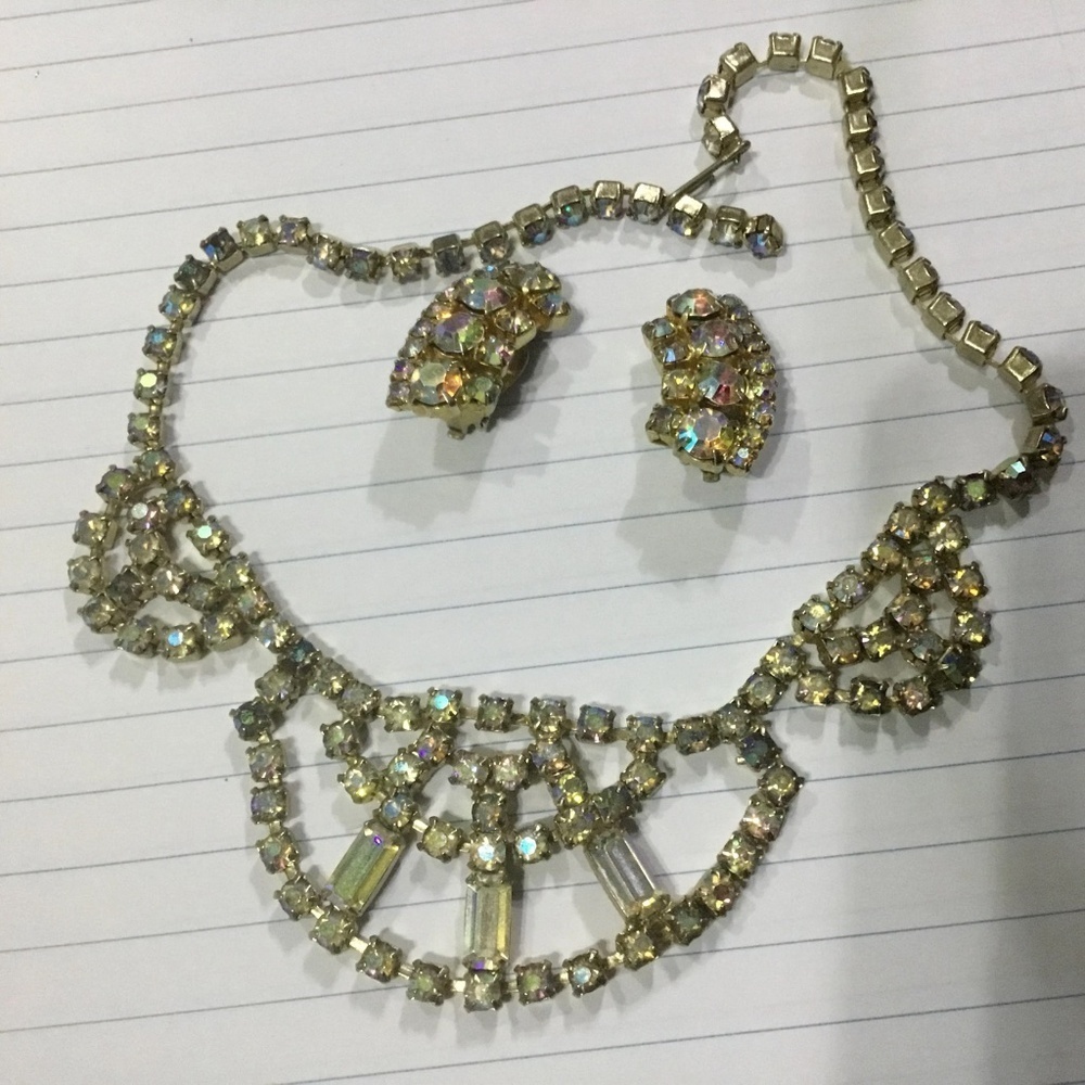 Vintage continental Aurora borealis rhinestone jewellery set, clip on earrings
